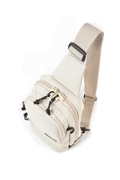 CLYNEE SLING BAG