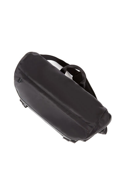 ELLWOOD MESSENGER BAG