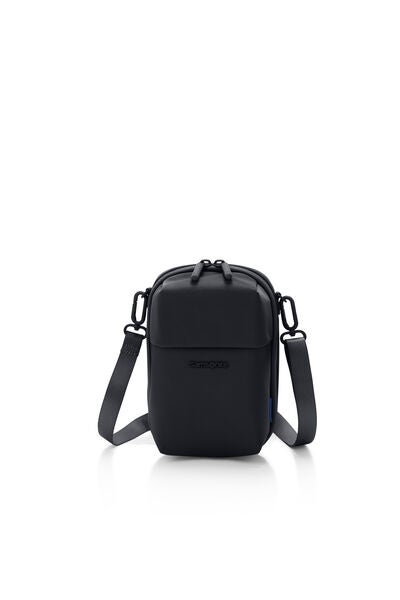 TRAVEL ESSENTIALS COSMETIC POUCH W.COMP