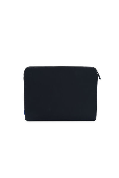TRAVEL ESS. TECH LAPTOP SLEEVE 16"