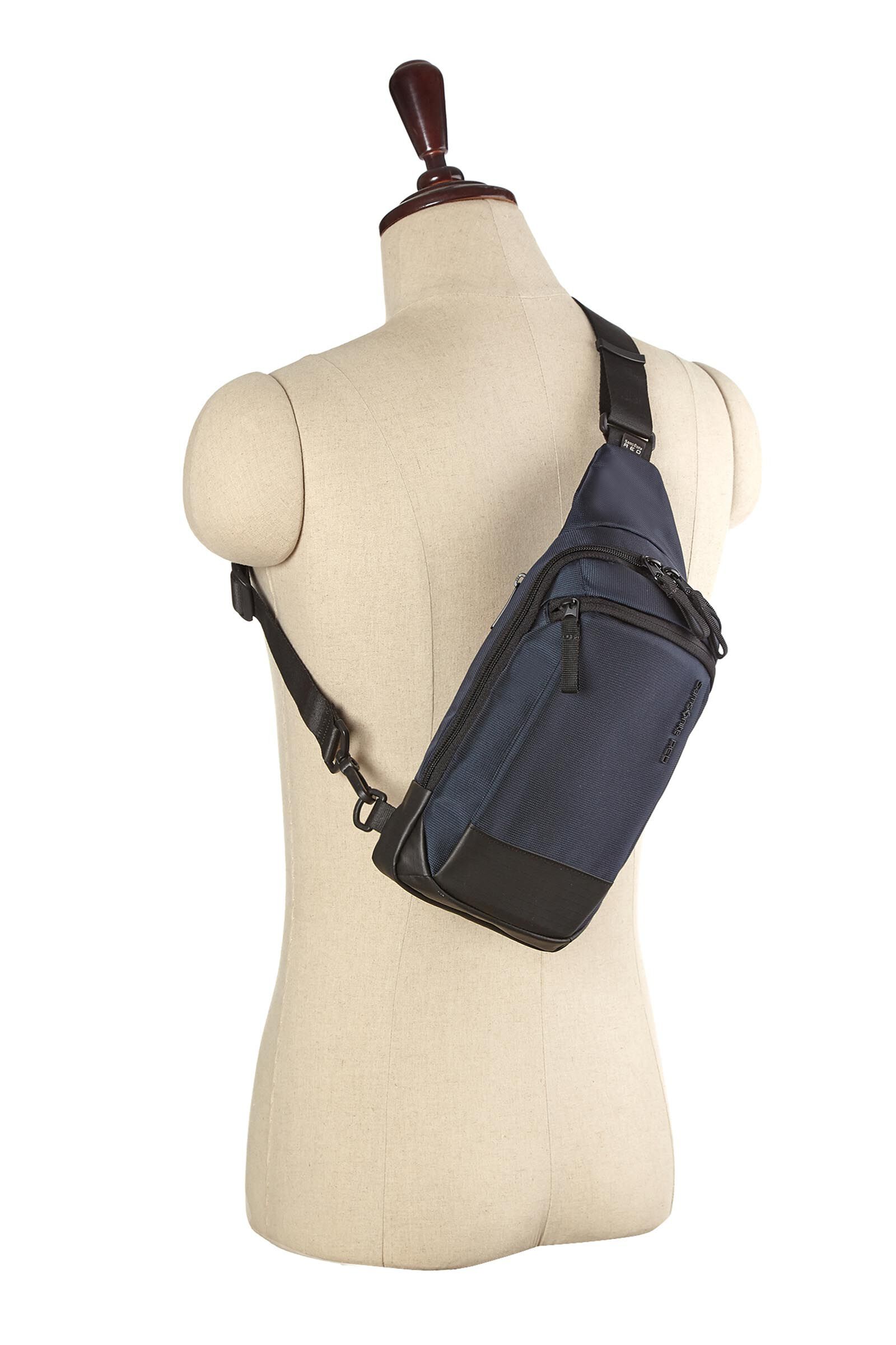 Samsonite red sling bag top