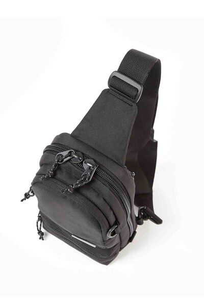 CLYNEE SLING BAG