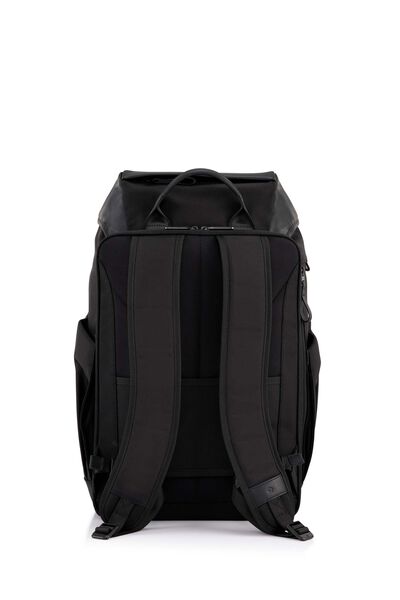  FLAP BACKPACK 15.6"
