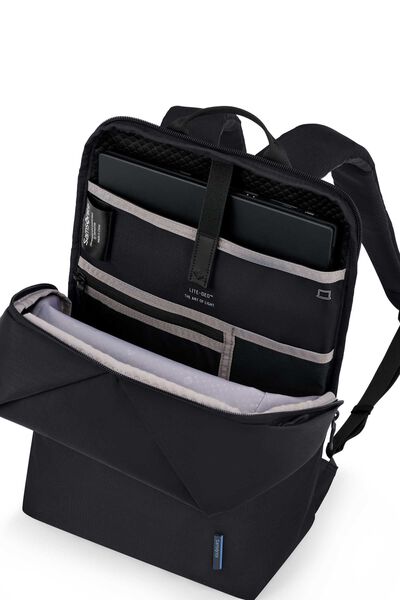 Lite-Geo Backpack Black + Travel Essential Laptop Sleeve Black      