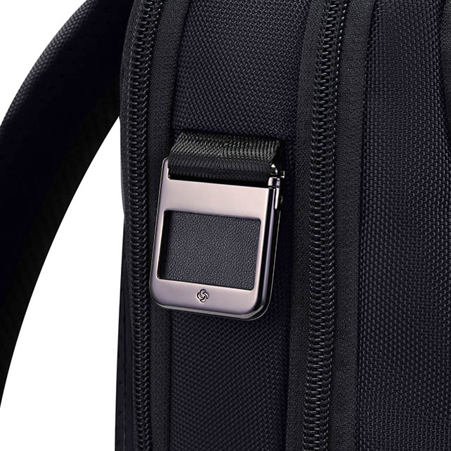 URBAN-EYE DLX BACKPACK 15.6" 2 POCKETS