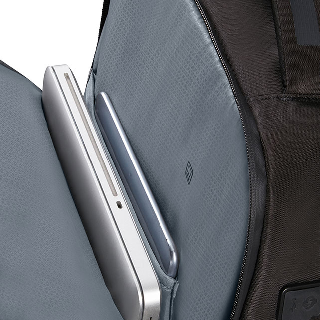 BIZ2GO BP 17.3" EXP OVERNIGHT