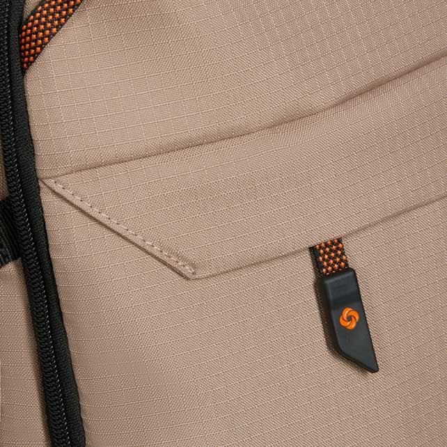 ROADSEEKER LAPTOP BACKPACK M