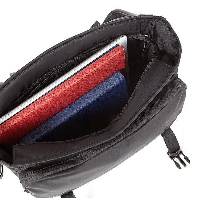 ELLWOOD MESSENGER BAG