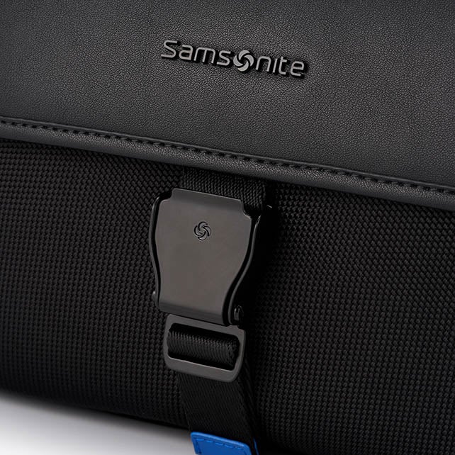 UNDERSCORE CLUTCH BAG