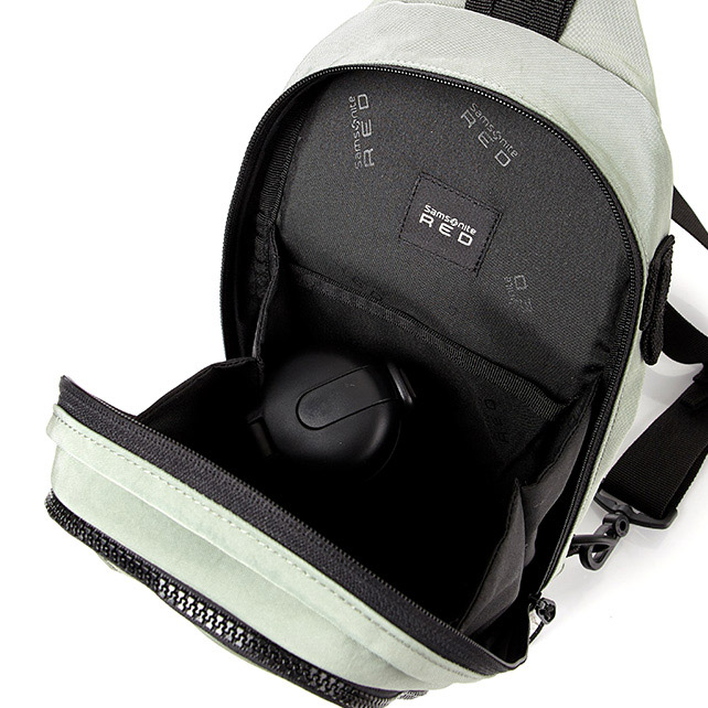 SLING BAG  detail | Samsonite